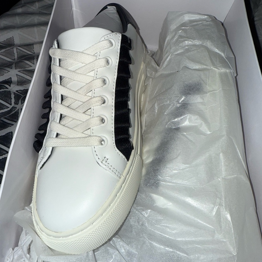 Tory Burch White and Black Women's Sneakers 7.5